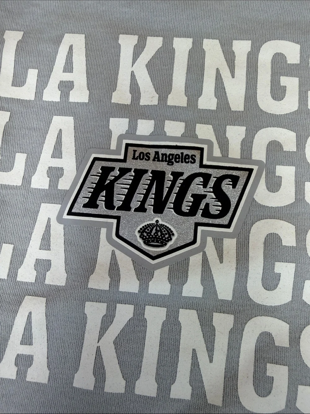 NHL LA Kings Light Gray & Black Baby One-Piece Bodysuit 6-9 months silver glitt